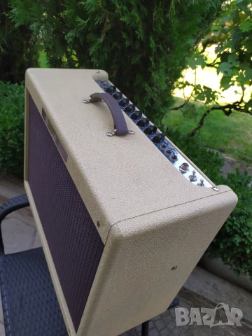Лампов усилвател за китара Fender Blues Delux, снимка 3 - Китари - 51000313