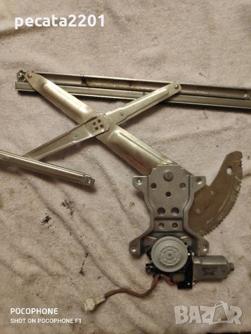 Продавам - оригинален преден десен ел. Стъклоповдигач за Сузуки Джимни