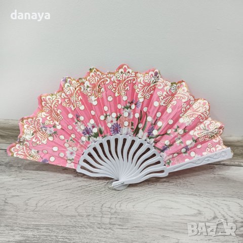 3612 Дамско ветрило за разхлаждане с принт на цветя и бели точки, снимка 4 - Други - 39895033