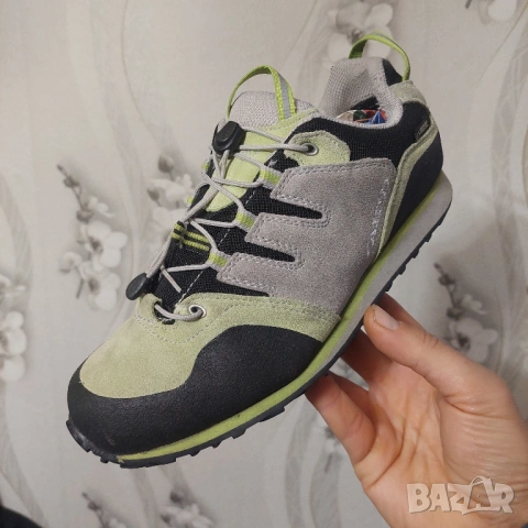 Aku Rock Kid GTX Gore-Tex номер 38 туристически обувки , снимка 8 - Други - 51992585