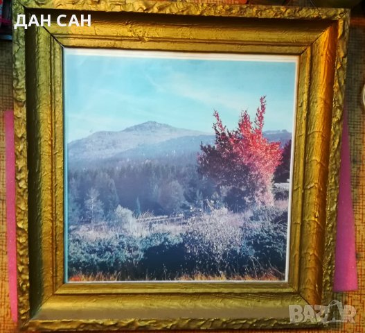 фото пейзаж в голяма дървена рамка