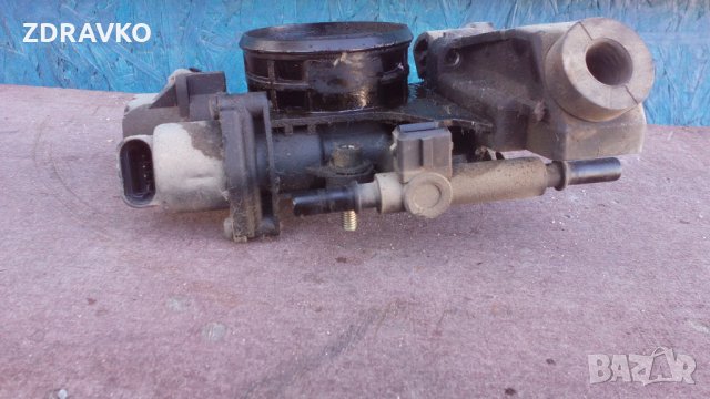 Дроселова клапа за пежо 406 ,1.8i, 116к.с. 2001г. фейслифт, снимка 2 - Части - 27769752