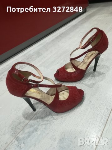 Дамски елегантни обувки NINA OCCHINI, снимка 1 - Дамски обувки на ток - 43776636