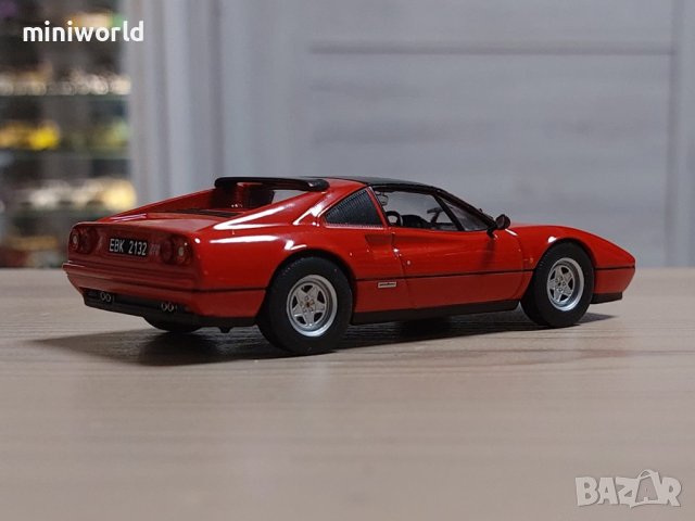 Ferrari 328 GTS Testarosa 1985 - мащаб 1:43 на IXO/Altaya моделът е нов в кутия, снимка 4 - Колекции - 43620780