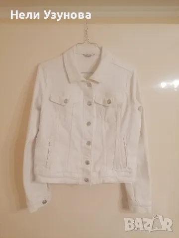 Бяло дамско спортно елегантно дънкено яке, снимка 2 - Якета - 47508398