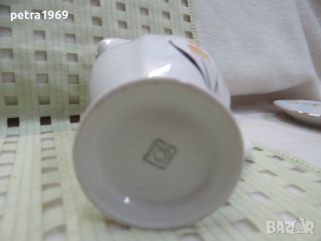 Порцеланов сервиз за кафе на "Изида", снимка 12 - Сервизи - 44113015