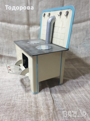 Старинна метална играчка- готварска печка, снимка 5 - Антикварни и старинни предмети - 39089025