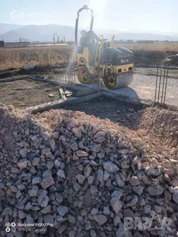 услуги с мини багер, самосвал, бобкат и валяк, снимка 4 - Други машини и части - 49577447