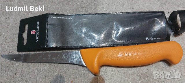 Касапски нож-професионалeн, снимка 2 - Прибори за хранене, готвене и сервиране - 52383791