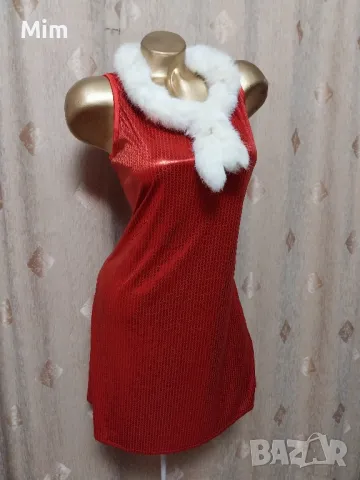 М/L Червена рокля с бял шал от заяк, снимка 3 - Рокли - 48302290