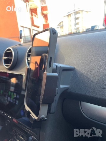 Стойка за телефон Audi a3 8p + Подарък