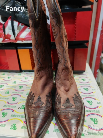 Страхотни дамски ботуши Sendra 38 номер , снимка 4 - Дамски ботуши - 53329224