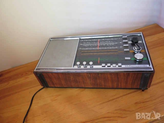  Nordmende Globemanager- Radio,1970/1971 , снимка 10 - Радиокасетофони, транзистори - 52420343