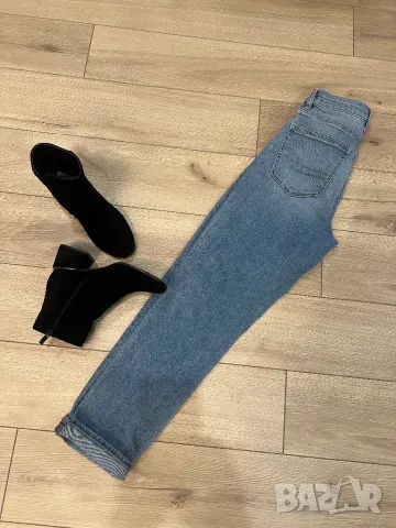 Дънки mom fit, снимка 2 - Дънки - 48324898