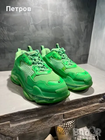 КАТО НОВИ Balenciaga Triple S Green 100% оригинални, снимка 4 - Ежедневни обувки - 48815078