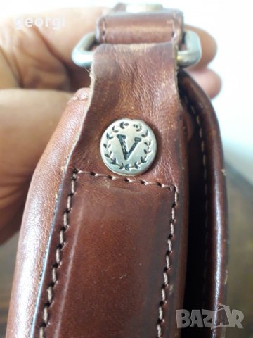 Италианска кожена чанта през рамо от естествена кожа Valentina   2/3, снимка 5 - Арт сувенири - 32664384