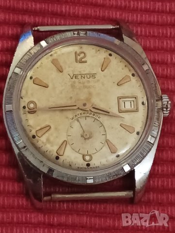 Стар мъжки часовник VENUS, Швейцария. 