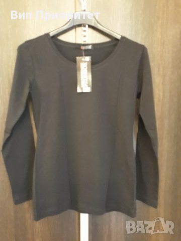Чисто нова черна блуза дълъг ръкав, с етикета , изчистена , памук+еластан , различни рри, гарваново , снимка 2 - Тениски - 37456693