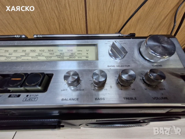 HITACHI TRK-8080, снимка 4 - Радиокасетофони, транзистори - 50463403