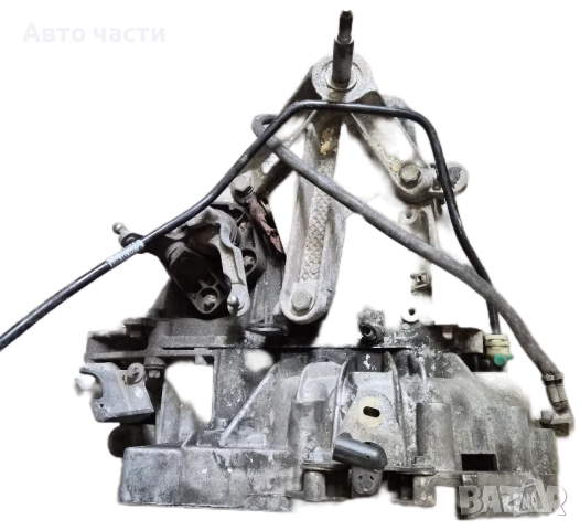 Петстепенна скоростна кутия Renault Megane II, ОЕМ ,8200210039 , снимка 2 - Части - 51847878
