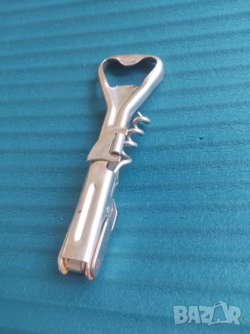 Стара отварачка за бутилки, консерви, тирбушон и др.  , снимка 2 - Аксесоари за кухня - 51708038
