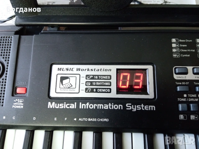 СИНТЕЗАТОР 5 ОКТАВИ 61 КЛАВИША /по-малките/ ПОДХОДЯЩ ЗА ДЕЦА, снимка 2 - Синтезатори - 53403826