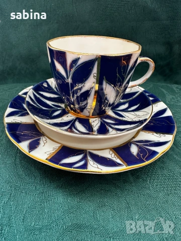 Руски порцелан-Троен сет за кафе „Зимна вечер“, произведен от ЛФЗ  „Ломоносов”, СССР