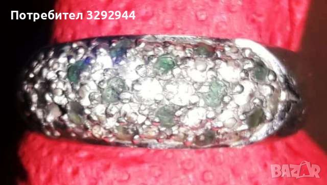 Сребърен пръстен с малки изумруди, снимка 1 - Пръстени - 39423562