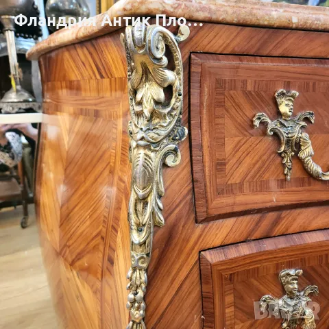 Античнен голям комод с мраморен плот и инкрустирани орнаменти, снимка 10 - Скринове - 48391808