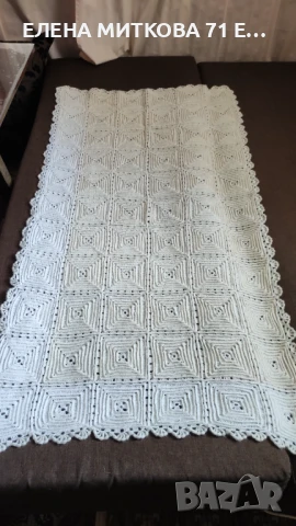 Плетено на една кука меко одеялце/покривало в екрю и бяло