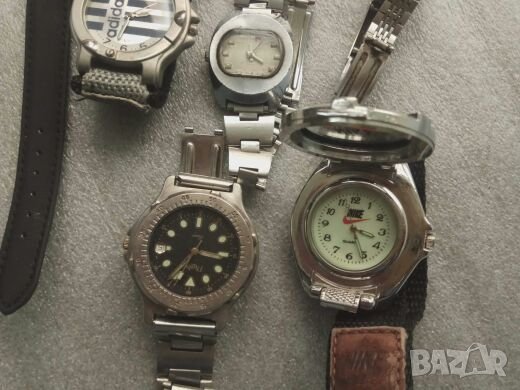 Продавам дамски ръчни часовници, снимка 5 - Дамски - 27106504