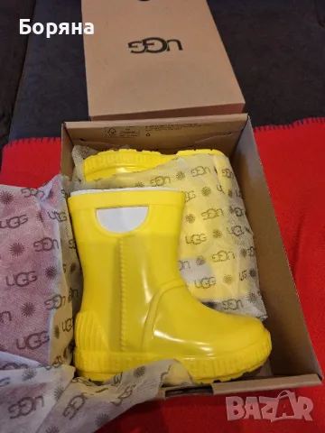 Гумени ботушки UGG, снимка 6 - Детски боти и ботуши - 47686340
