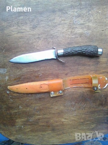Стар български туристически нож от времето на соца