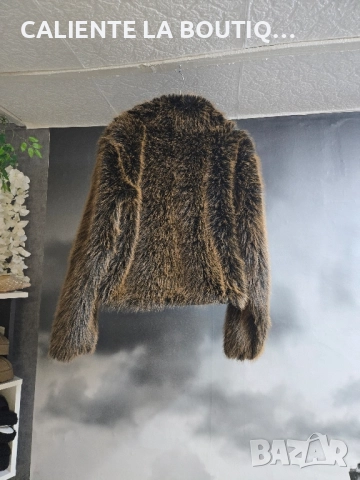 Късо палтенце с косъм , снимка 2 - Палта, манта - 52016271