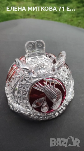 Прекрасна кристална бонбониера на 3 масивни крачета, снимка 5 - Аксесоари за кухня - 52619248