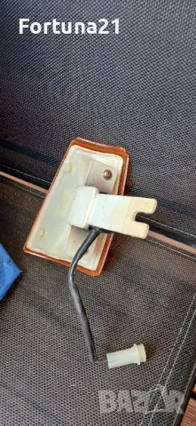 Opel Kadett - десен мигач, снимка 2 - Части - 50242506