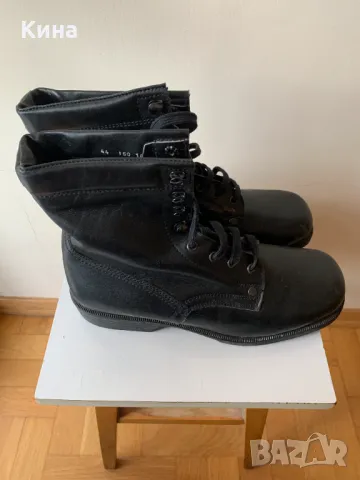 Продавам мъжки военни обувки №44, снимка 4 - Мъжки боти - 50188791