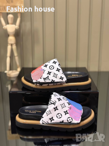 Louis Vuitton дамски чехли , снимка 12 - Чехли - 44854104