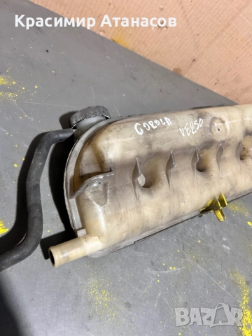 Разширително казанче Тойота Корола версо 2.2 D-4D. 136кс. 2006г, снимка 4 - Части - 51526464