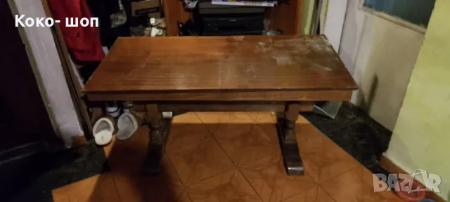 Масивна Маса  и 4бр. стола  идр. 