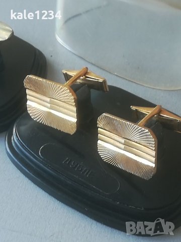 Копчета за ръкавели. Дубле. Позлата. Емайл. Бутонели. ДИП. Златарска промишленост. София. , снимка 3 - Антикварни и старинни предмети - 37449405