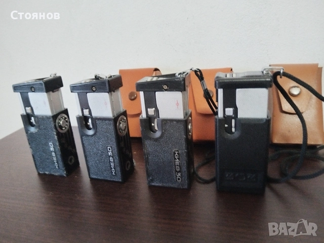 Фотоапарати Киев 30,Киев 303 СССР, снимка 2 - Фотоапарати - 44224751