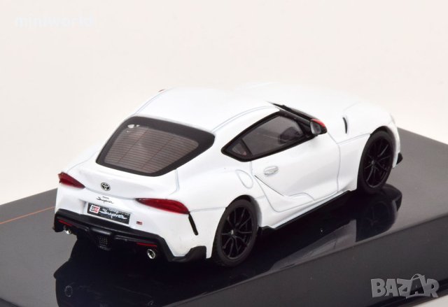 TOYOTA Supra 2020 - мащаб 1:43 на IXO моделът е нов в PVC дисплей-кейс, снимка 2 - Колекции - 43002387