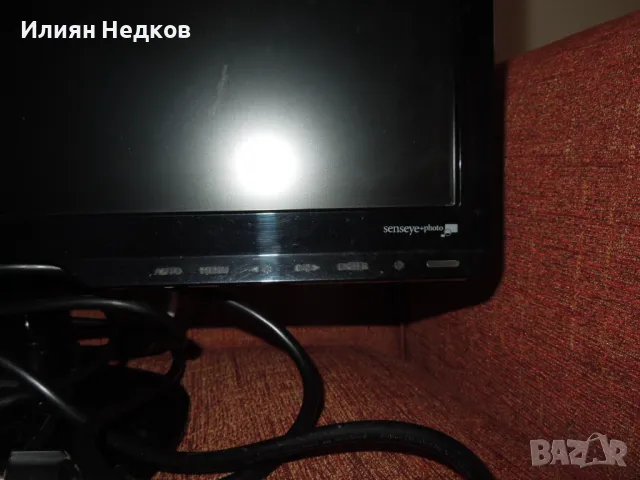 Монитор BenQ G2220HD, снимка 2 - Монитори - 50040582