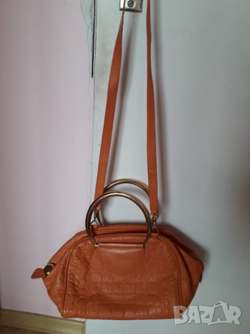Дамска кожена малка чанта и чехли или поотделно, снимка 3 - Чанти - 28577487