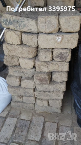 Стари кирпичи от къша от глина и слама (100 бр), снимка 3 - Строителни материали - 51359556