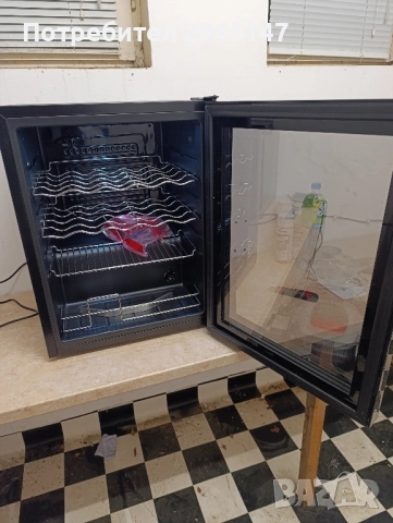 Beersafe XL Onyx хладилник за напитки