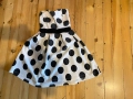 Бяла рокля на точици , снимка 1