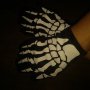 Черни елегантни ръкавици с пет пръста с щампа на скелет за Хелоуин