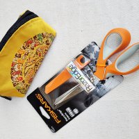 НОЖИЦА Fiskars Razor Edge голяма -- 21 см , снимка 1 - Други инструменти - 43849600